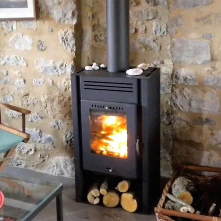 Cosy With Garden In Leonidio Holiday home *